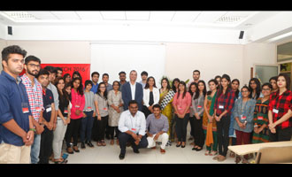 Budding Professionals Join Mass Media