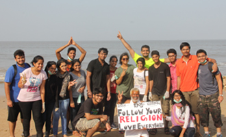 Clean Juhu Beach Drive by Responsible 18