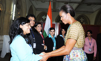 Michelle Obama felicitates METizens