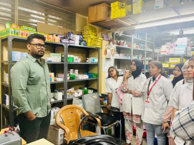 Industrial Visit to Royal Pharma: Gaining Practical Insights into Pharmaceutical Wholesale Business