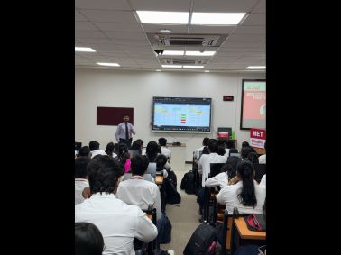 Mastering the Markets: Finance Mock Stock 2025 at MET Institute of PGDM!