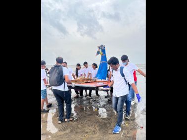 MET PGDM Students Lead the Way in Beach Clean-Up Drive