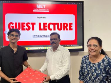 Alumni Guest Lecture on Overseas Careers