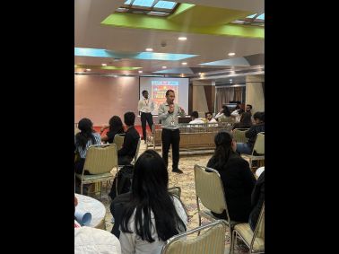 Go-To-Market War Room: Experiential Marketing Strategy Simulation