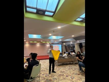 Go-To-Market War Room: Experiential Marketing Strategy Simulation