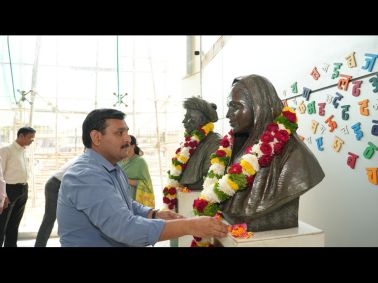 MET Pays Tribute to Dnyanjyoti Savitribai Phule on Her Death Anniversary