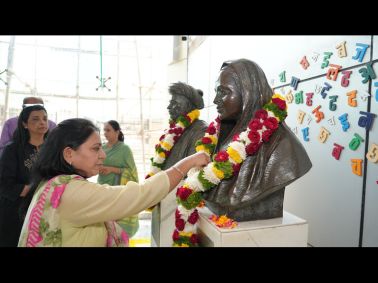 MET Pays Tribute to Dnyanjyoti Savitribai Phule on Her Death Anniversary