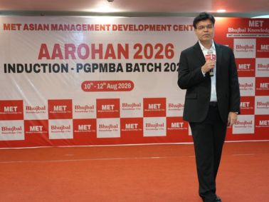 Mr. Dinesh Sharma Addresses PGPMBA Students