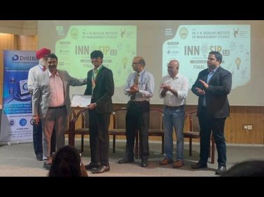 MET AMDC Student Darsh Patel Wins Best Project