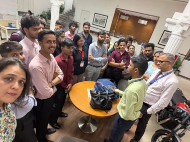 MET AMDC Educational Visit to HDFC Bank