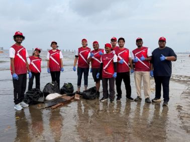 MET AMDC Students Organise Beach Clean-Up Drive