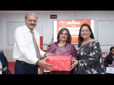 MET AMDC Hosts MET Combat Debate on AI