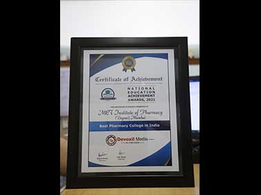 Best_College_Award_Pharma
