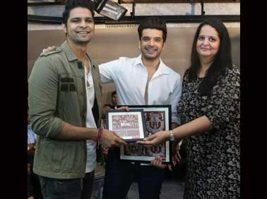 Student Interaction with Karan Kundrra