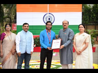 Prestigious MET Ratna Award for Mr. Priyal Bhorjare